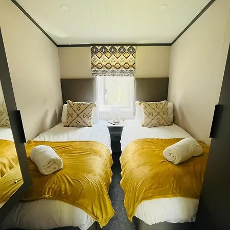 The Kestrel With Hot Tub Сasa de vacaciones